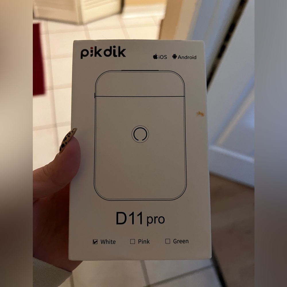 Mini portable label maker